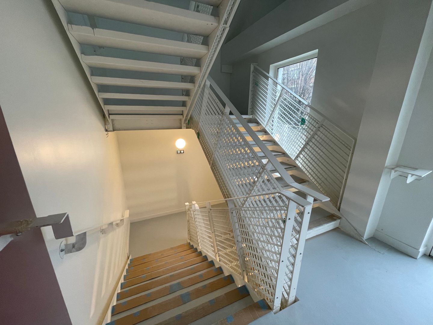 bureau de 553m², Cachan (Val-de-Marne)