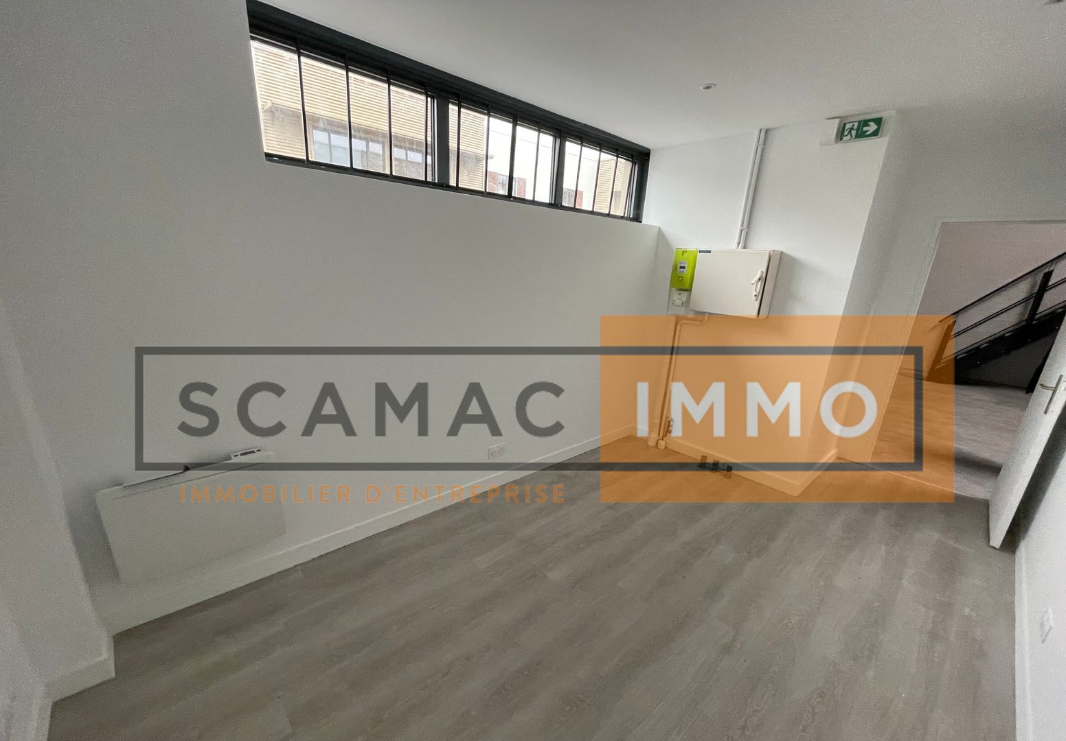 local d'activités de 166m², Bussy-Saint-Georges (Seine-et-Marne)