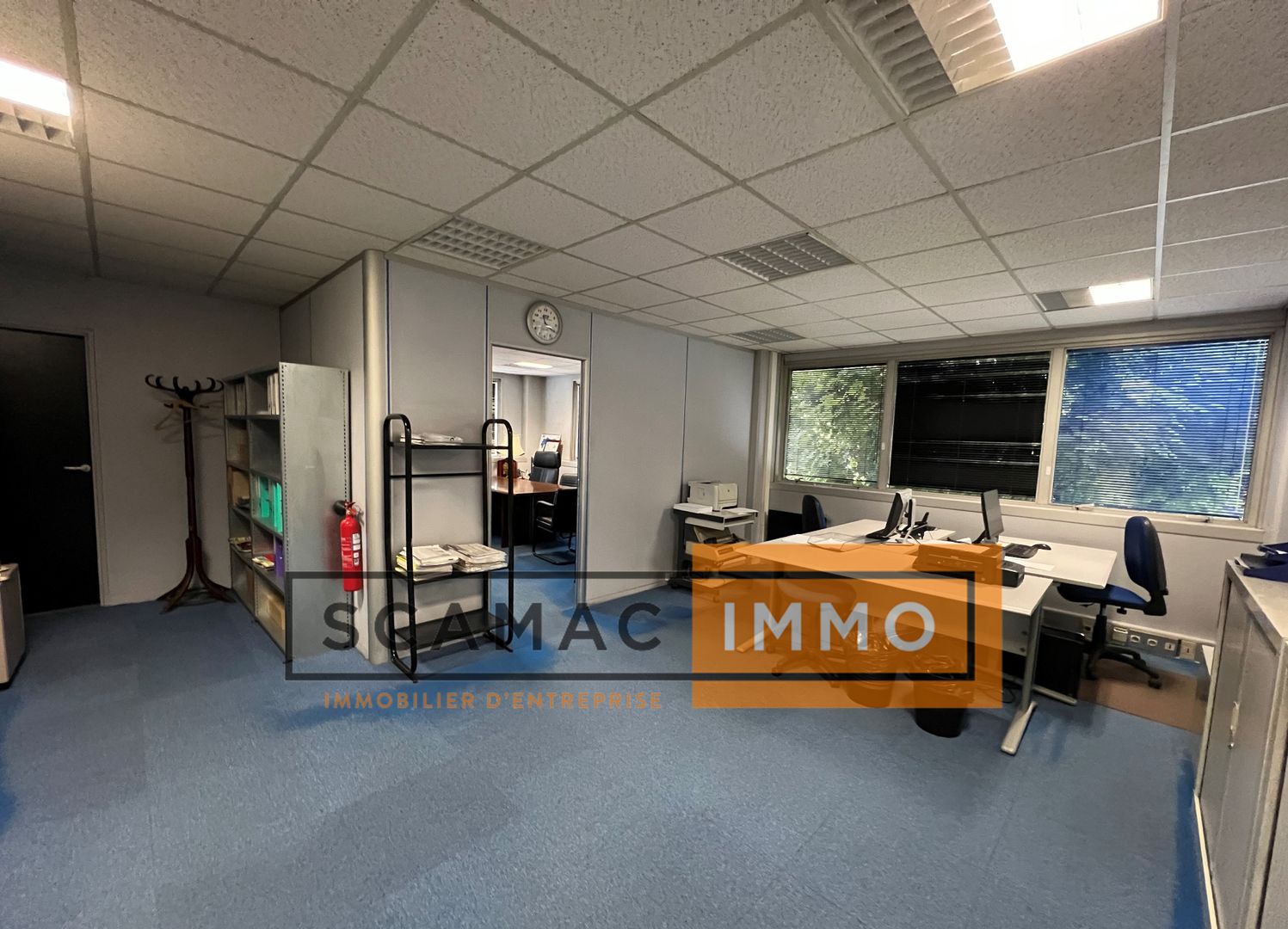 local d'activités de 335m², Saint-Ouen (Seine-Saint-Denis)