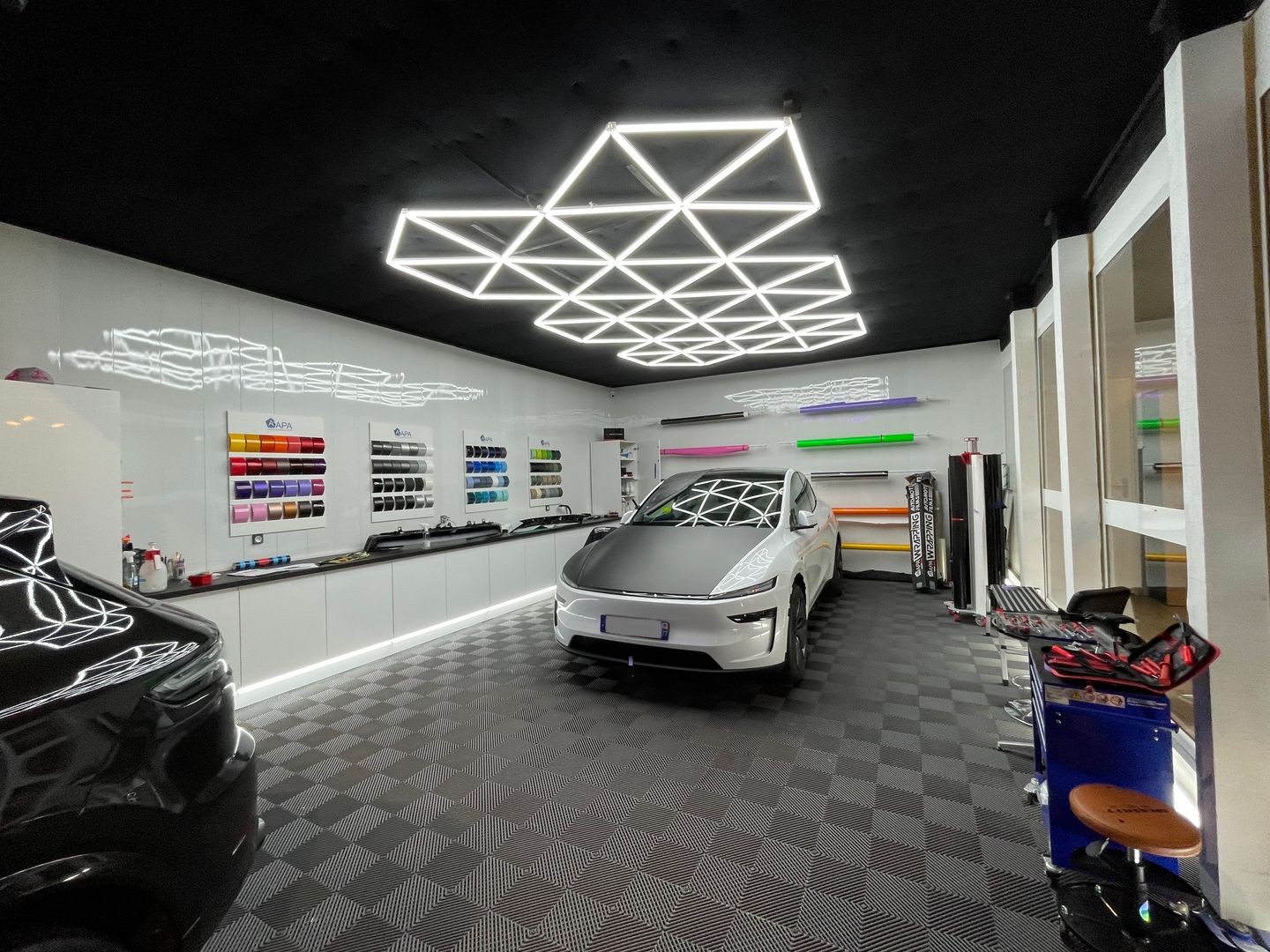 local d'activités de 164m², Serris (Seine-et-Marne)