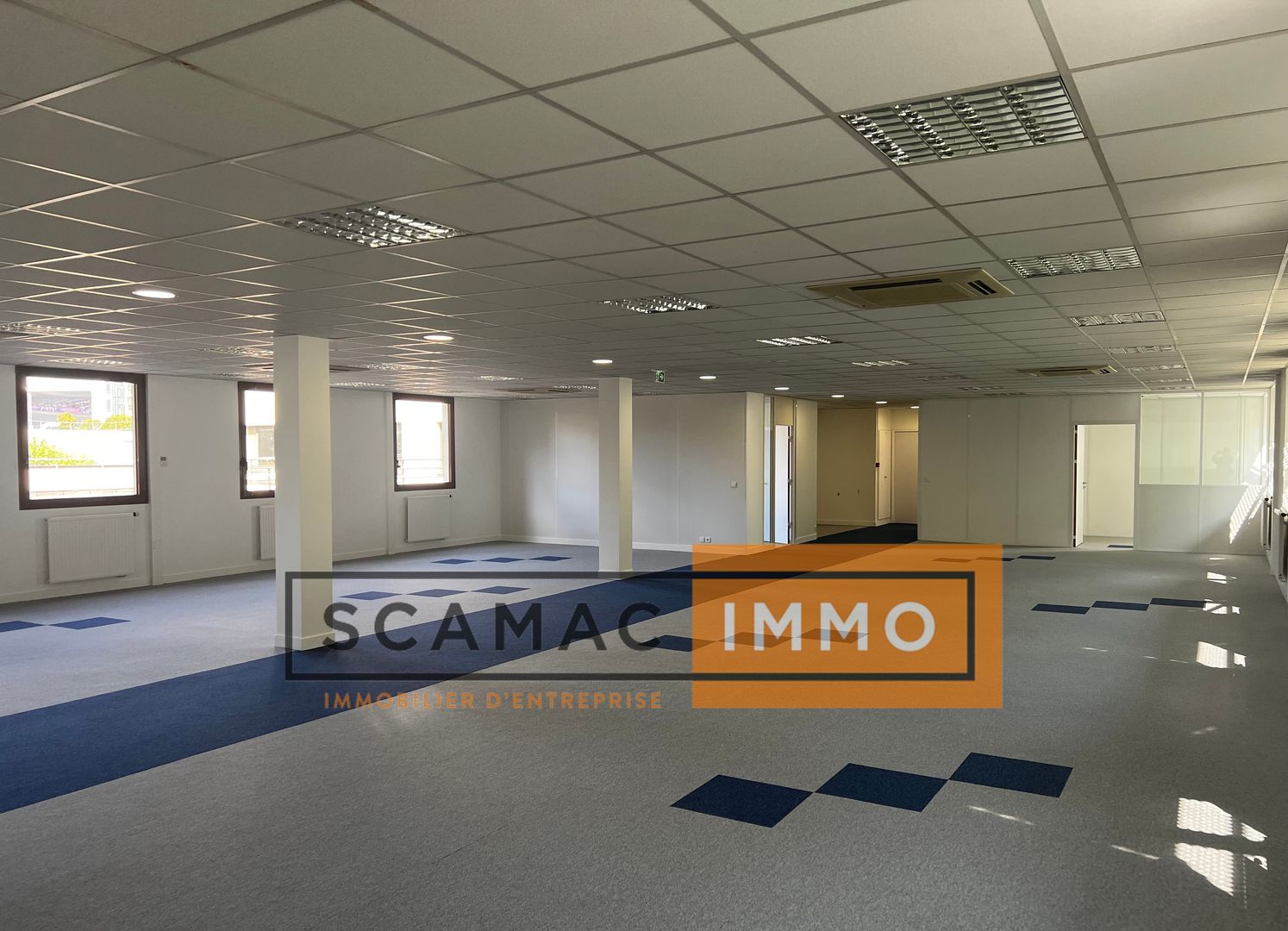 bureau de 1&nbsp;132m², Saint-Denis (Seine-Saint-Denis)