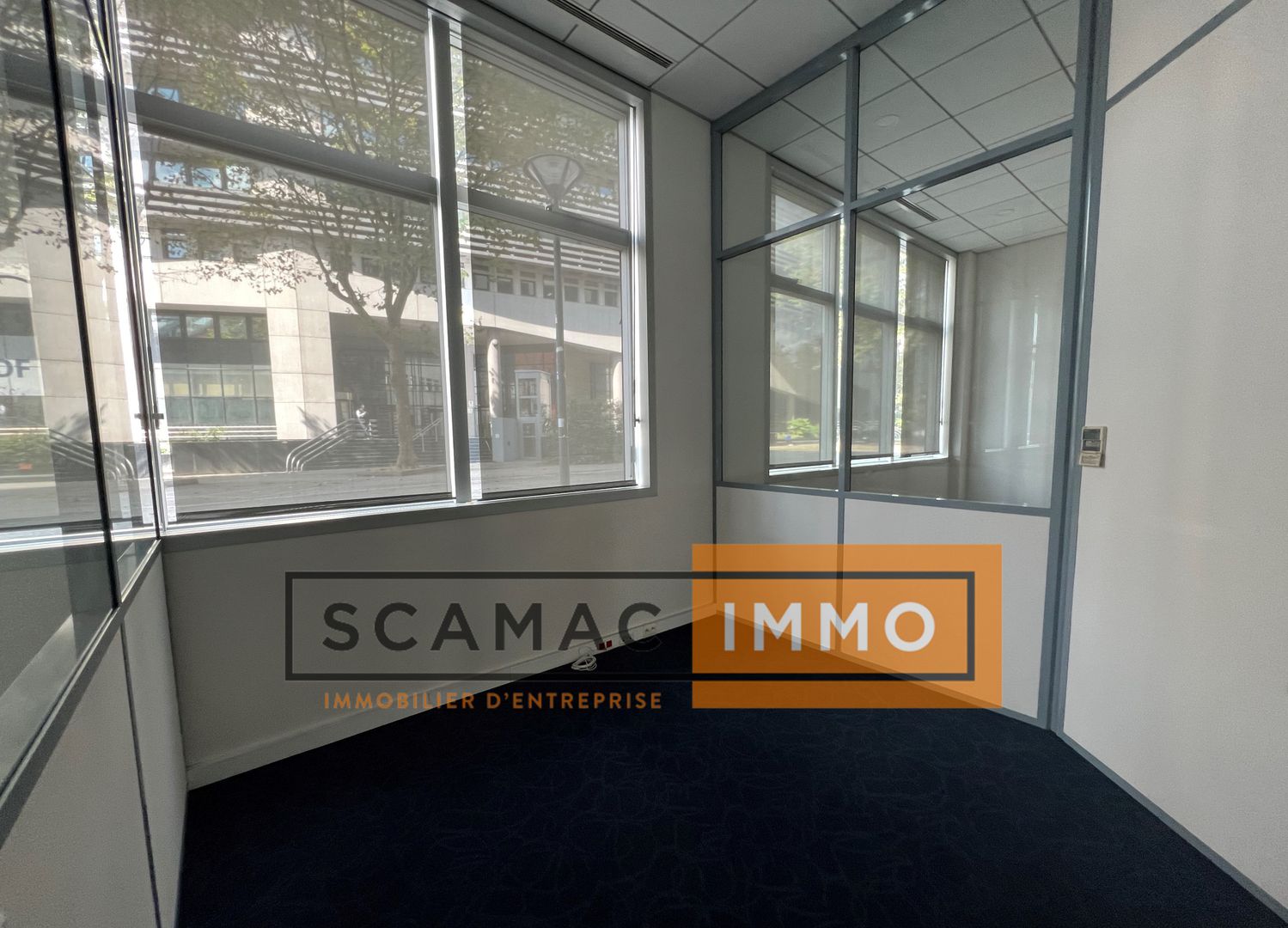 local commercial de 151m², Saint-Denis (Seine-Saint-Denis)