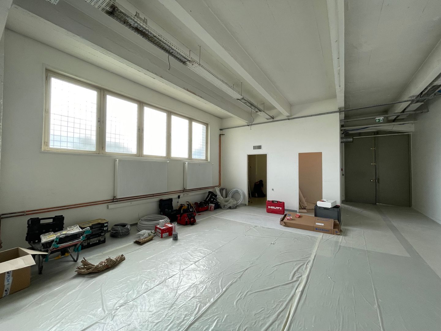 local d'activités de 205m², Vanves (Hauts-de-Seine)