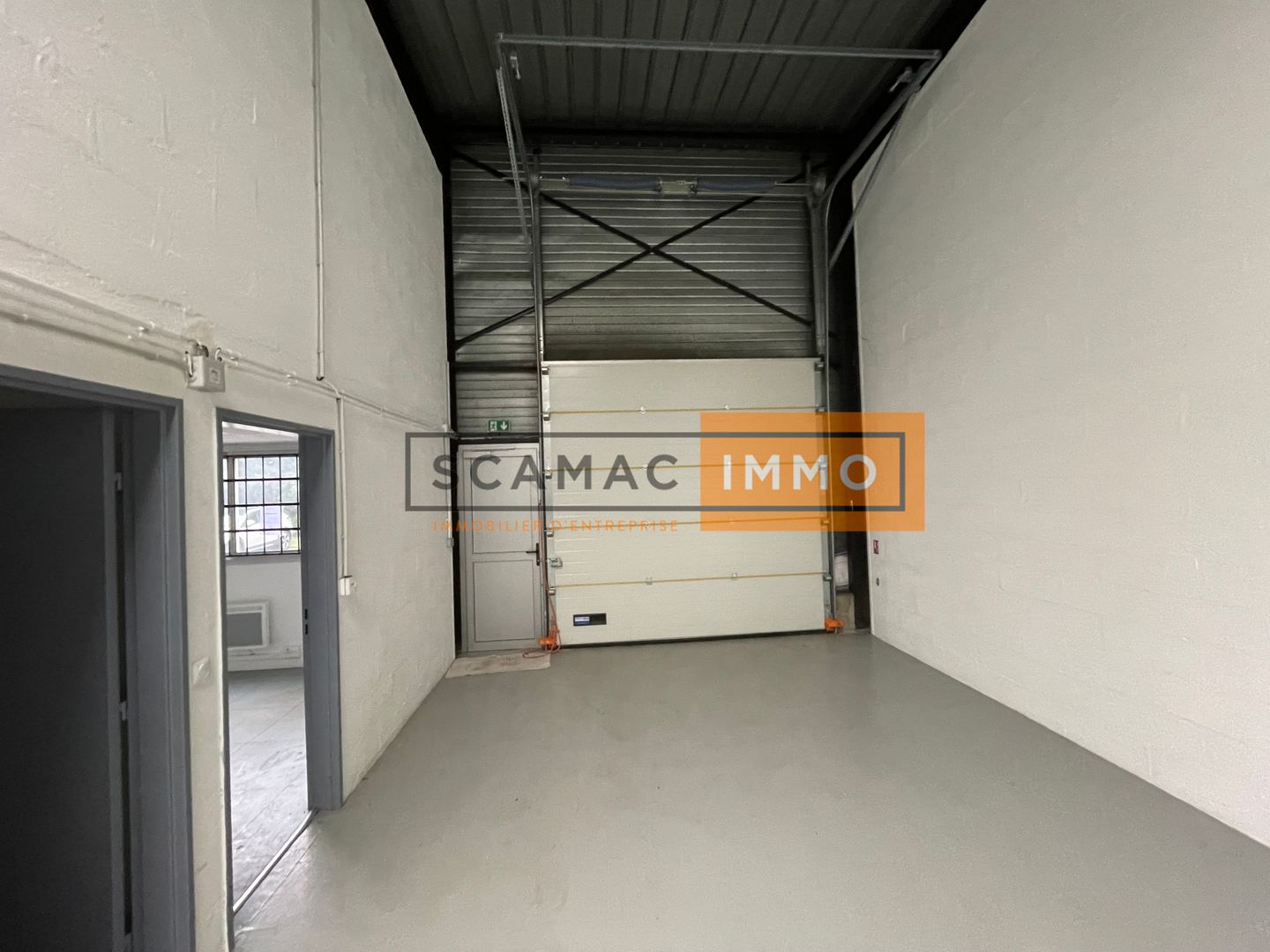 local d'activités de 165m², Saint-Ouen-l'Aumône (Val-d'Oise)