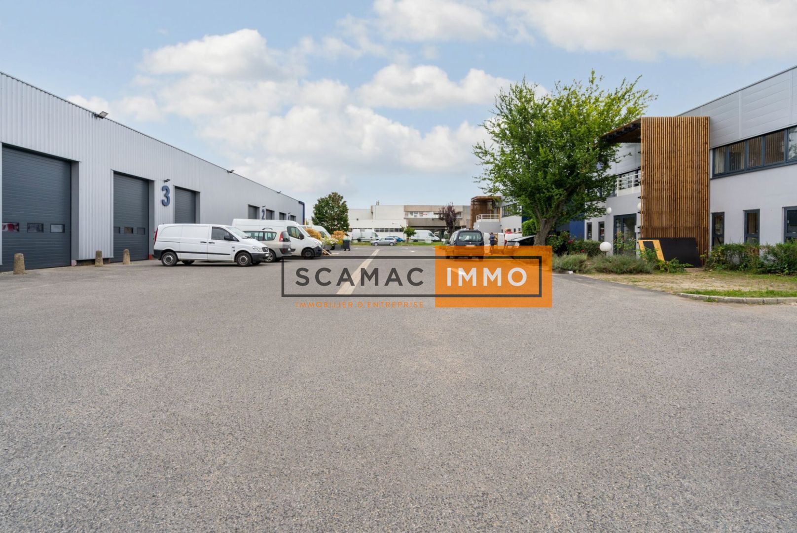 entrepôt de 530m², Saint-Ouen-l'Aumône (Val-d'Oise)