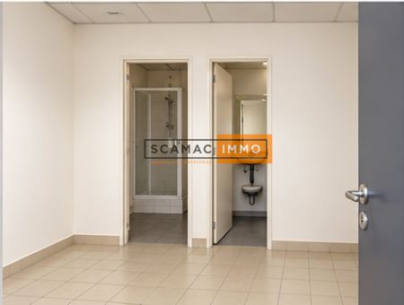 entrepôt de 414m², Cergy (Val-d'Oise)