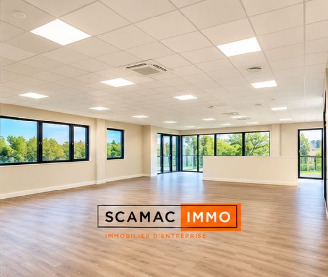 bureau de 201m², Cergy (Val-d'Oise)