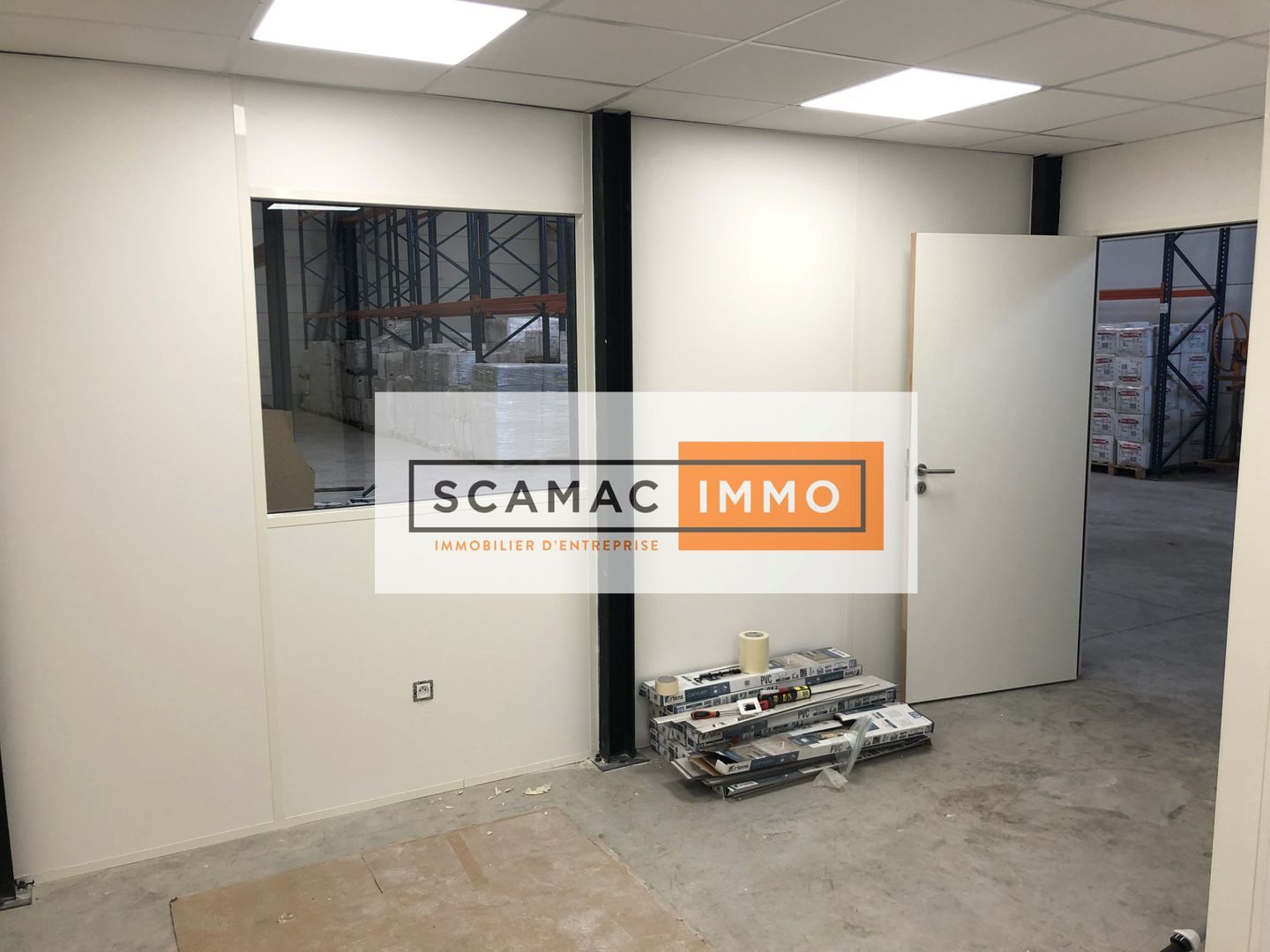entrepôt de 294m², Chambly (Oise)