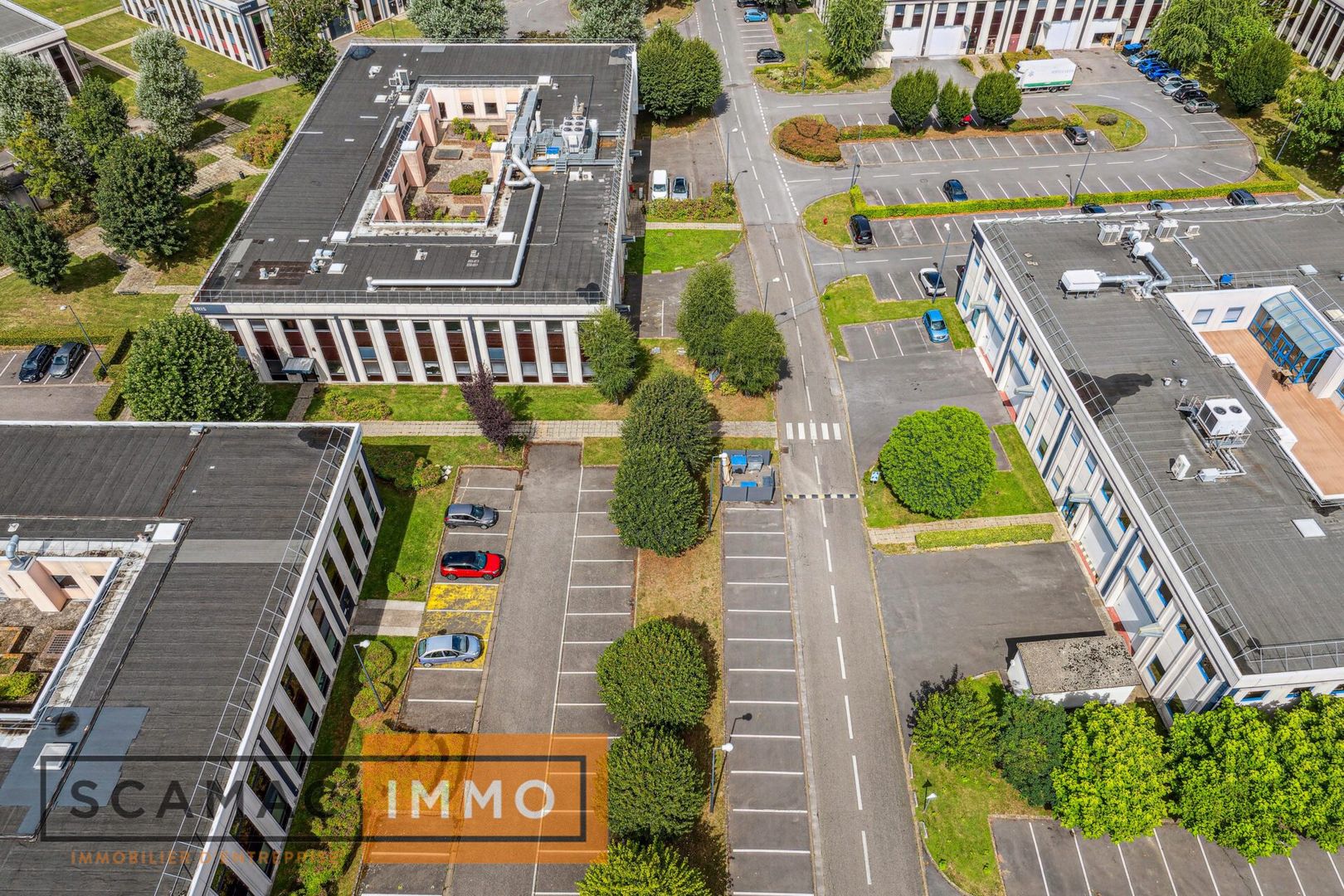 locaux mixtes de 1 260m², Villebon-sur-Yvette (Essonne)