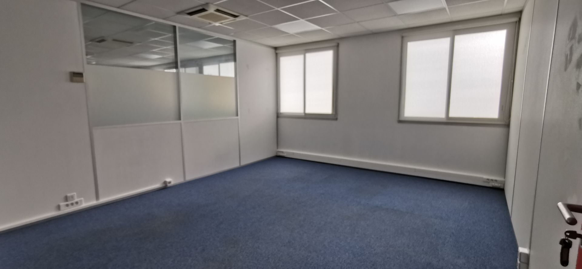 bureau de 270m², Ivry-sur-Seine (Val-de-Marne)