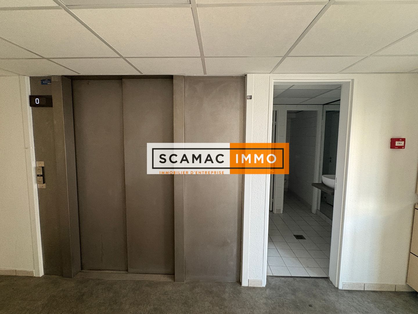 local d'activités de 495m², Ivry-sur-Seine (Val-de-Marne)