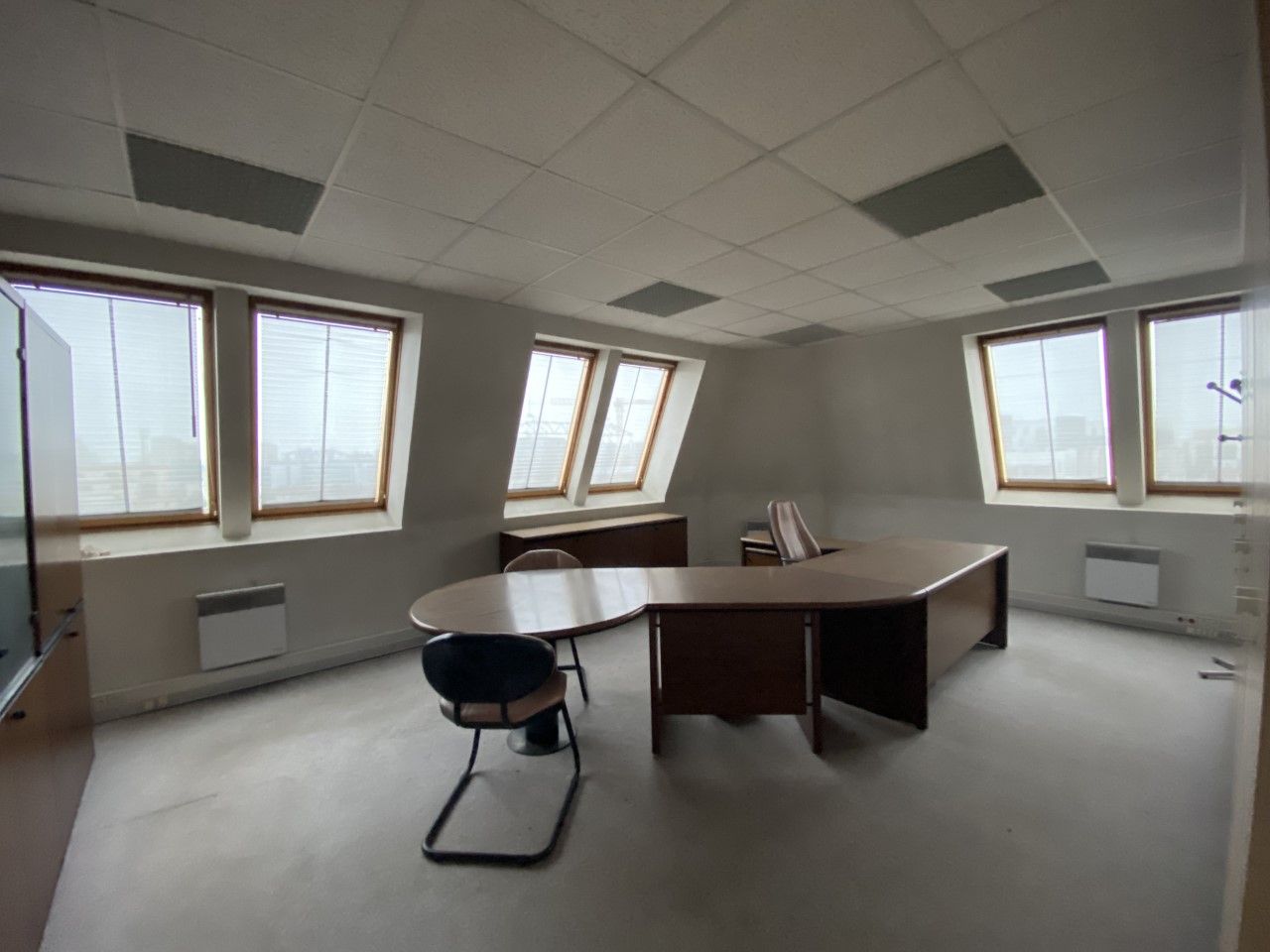 bureau de 400m², Vitry-sur-Seine (Val-de-Marne)