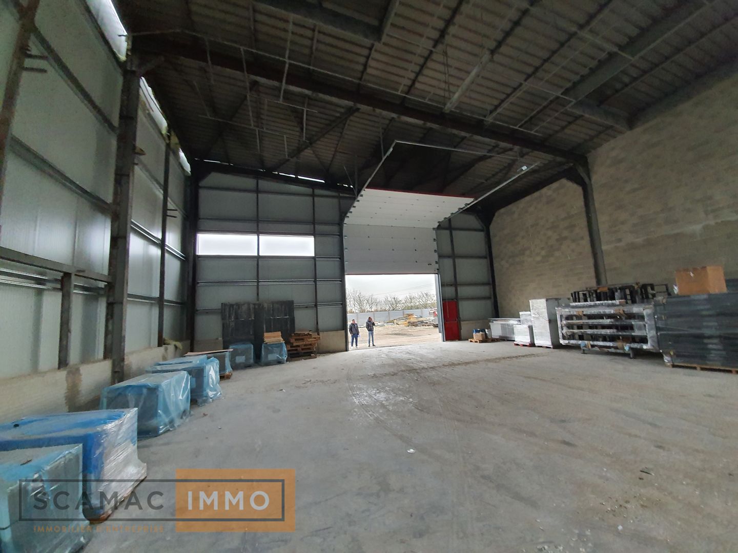 local d'activités de 300m², Saint-Germain-lès-Arpajon (Essonne)