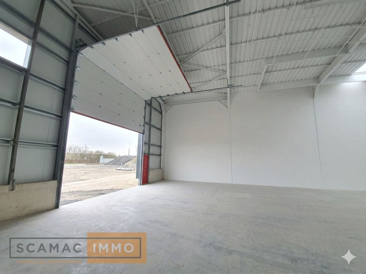 local d'activités de 200m², Saint-Germain-lès-Arpajon (Essonne)