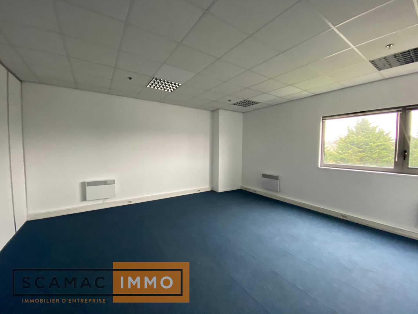entrepôt de 10 997m², Moissy-Cramayel (Seine-et-Marne)