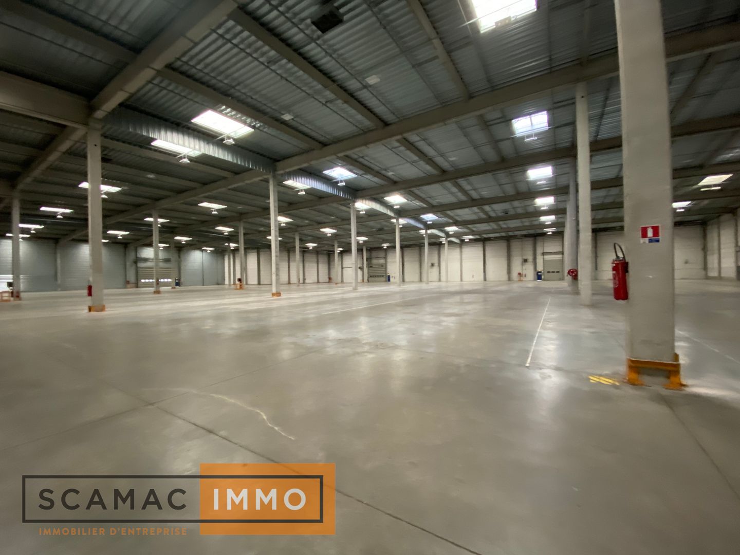 entrepôt de 10 997m², Moissy-Cramayel (Seine-et-Marne)