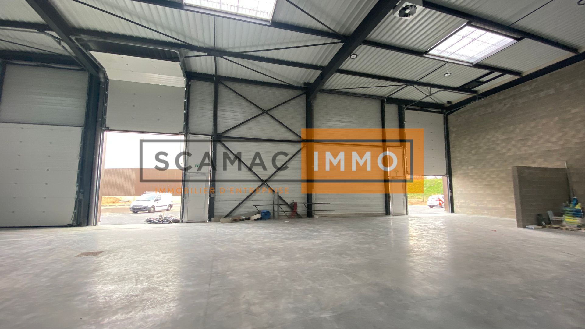 entrepôt de 350m², Buchelay (Yvelines)