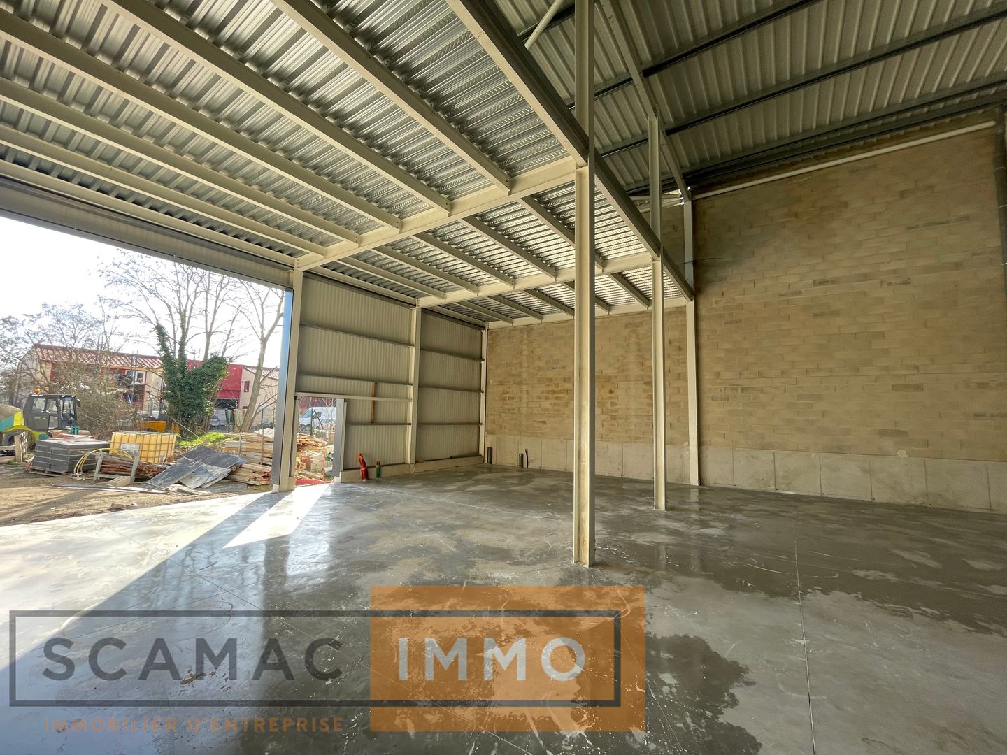 local d'activités de 566m², Bondoufle (Essonne)