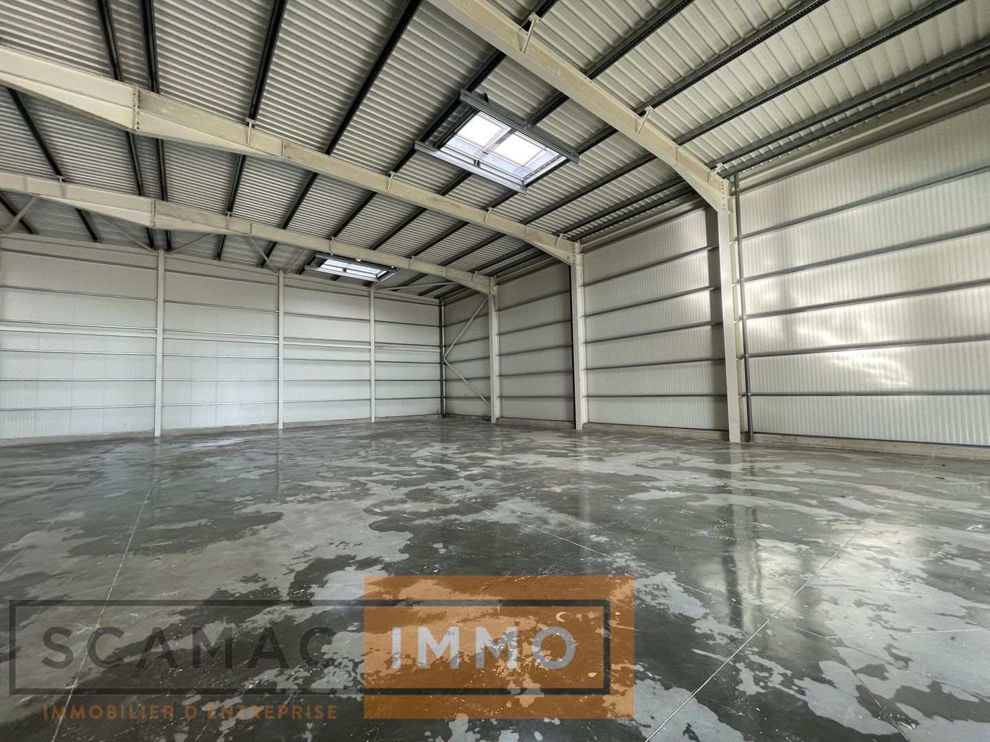 local d'activités de 566m², Bondoufle (Essonne)