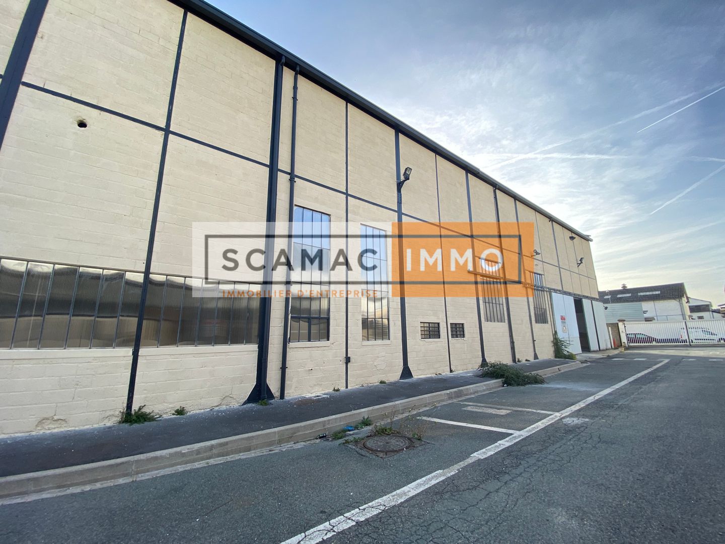 entrepôt de 1 600m², Vitry-sur-Seine (Val-de-Marne)