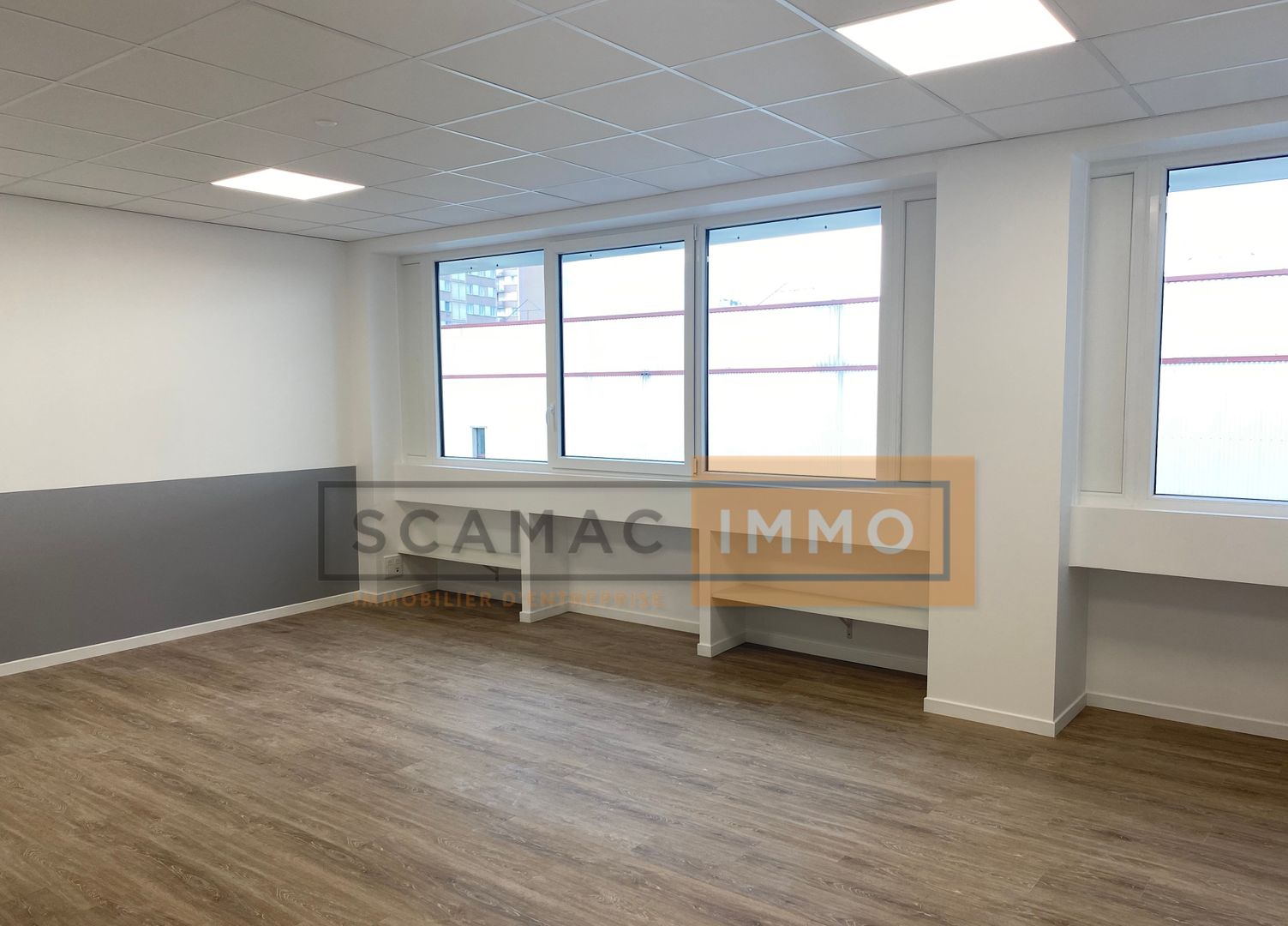 bureau de 71m², Rosny-sous-Bois (Seine-Saint-Denis)