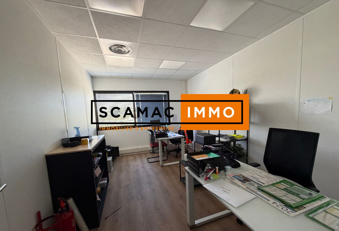 local d'activités de 734m², Aulnay-sous-Bois (Seine-Saint-Denis)