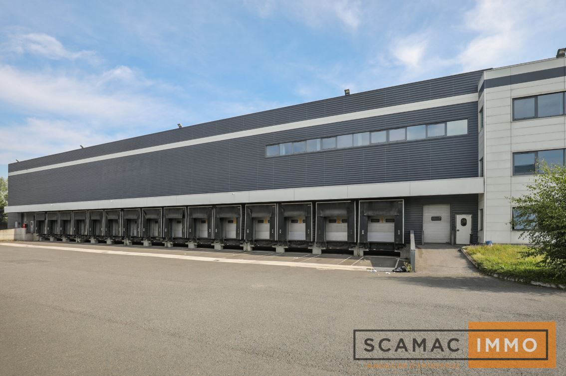 entrepôt frigorifique de 6 897m², Chilly-Mazarin (Essonne)