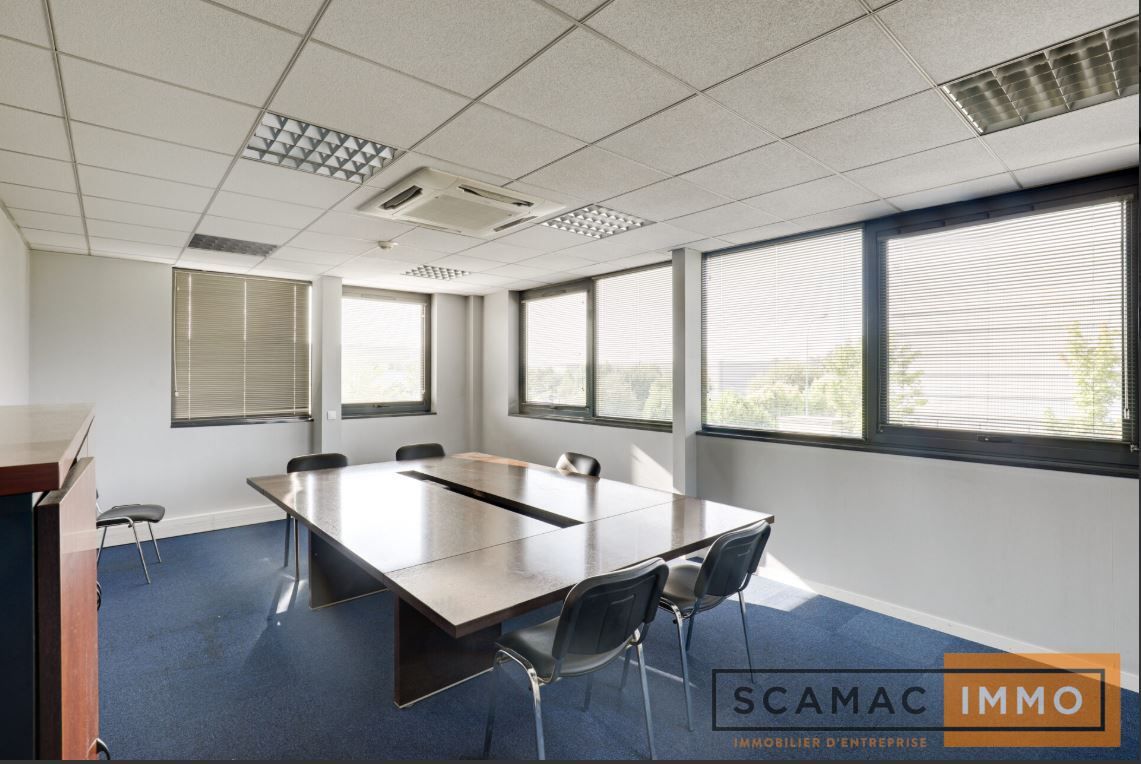 entrepôt frigorifique de 6 897m², Chilly-Mazarin (Essonne)