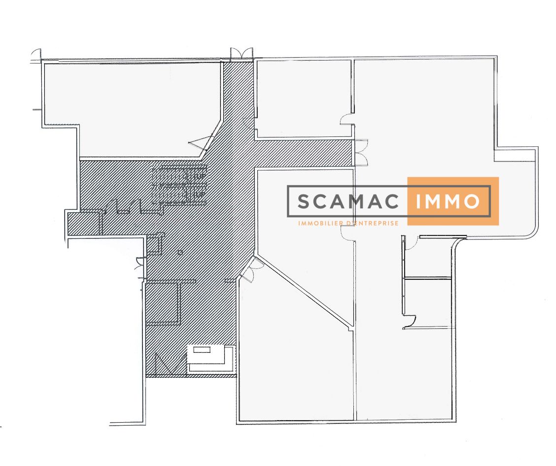 bureau de 390m², Gometz-la-Ville (Essonne)