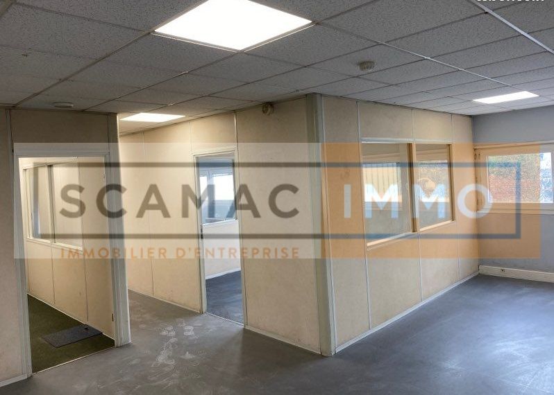 entrepôt de 1 478m², Orly (Val-de-Marne)