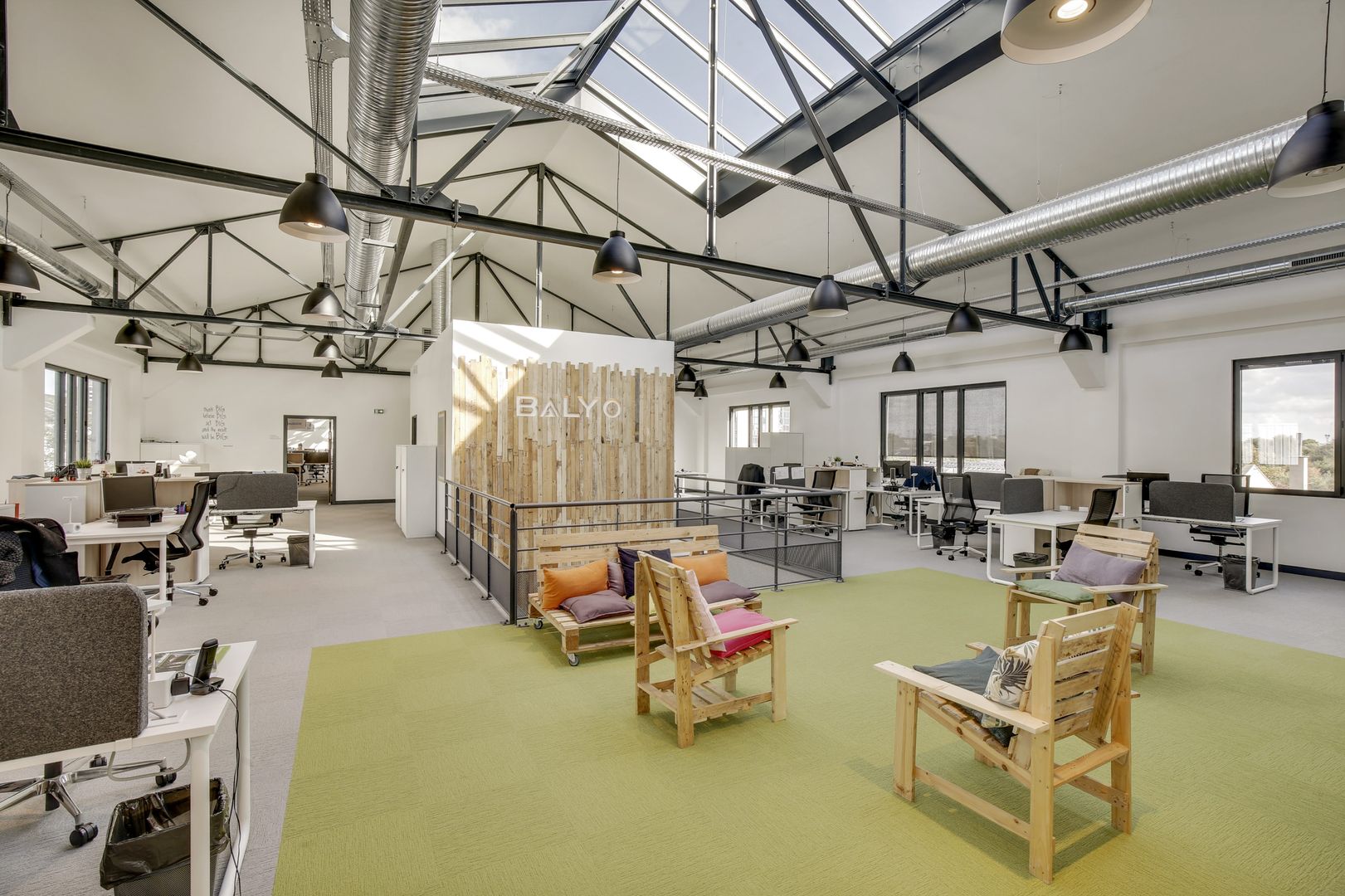 locaux mixtes de 1&nbsp;793m², Ivry-sur-Seine (Val-de-Marne)
