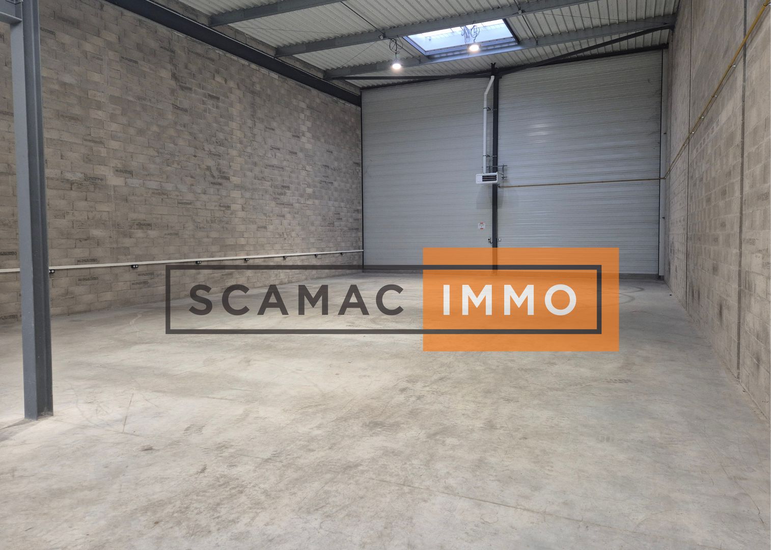 local d'activités de 360m², Le Thillay (Val-d'Oise)