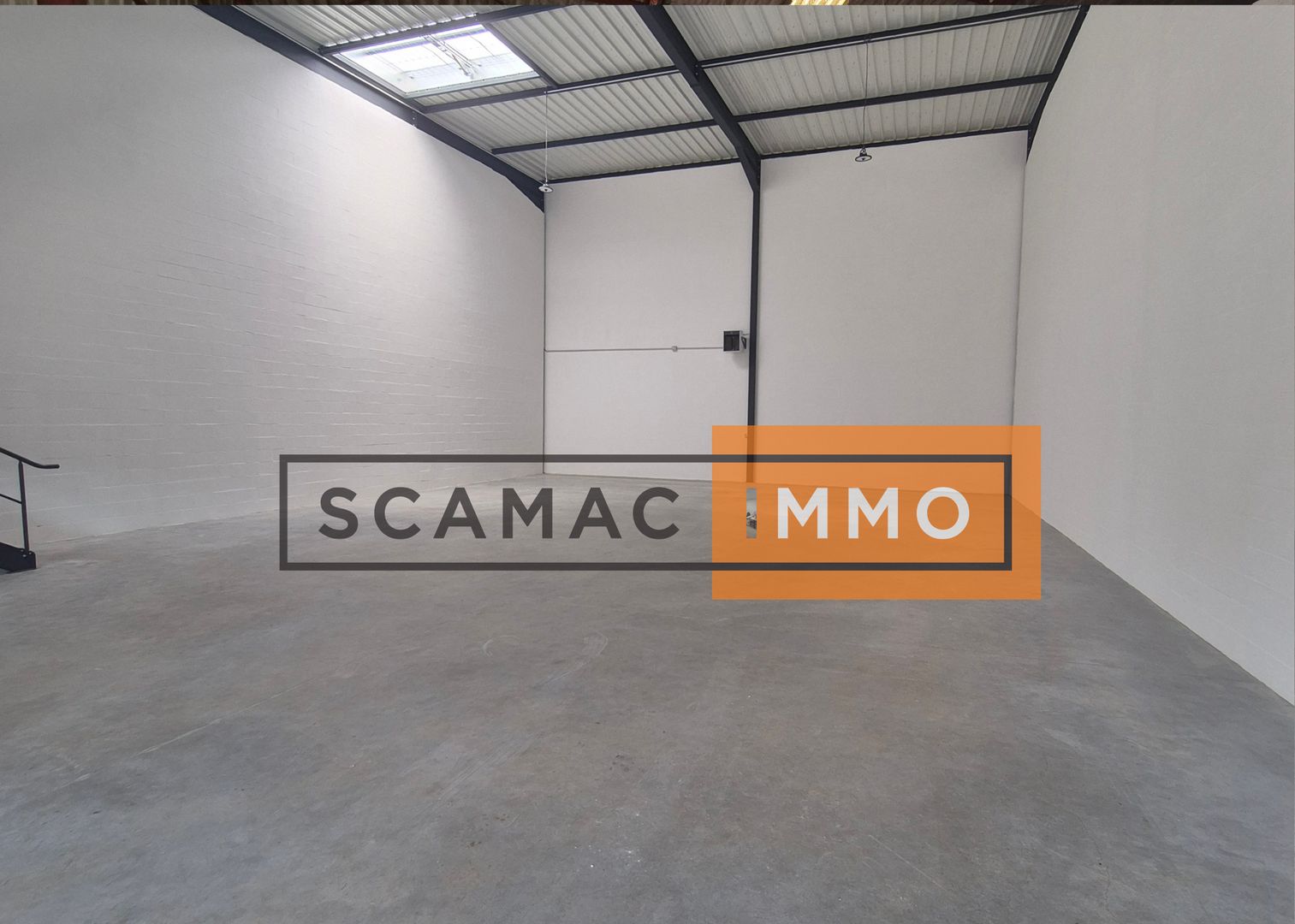 local d'activités de 360m², Le Thillay (Val-d'Oise)