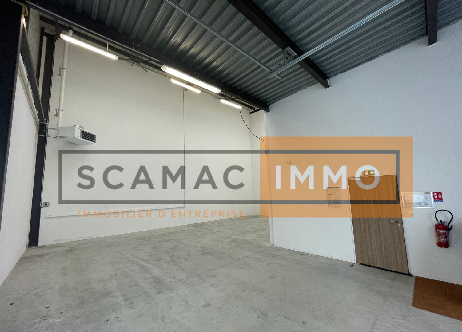 local d'activités de 252m², Collégien (Seine-et-Marne)