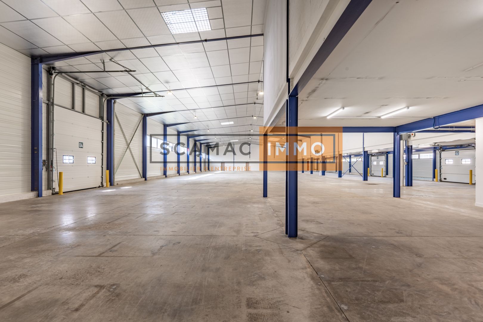 local d'activités de 2 361m², Bezons (Val-d'Oise)