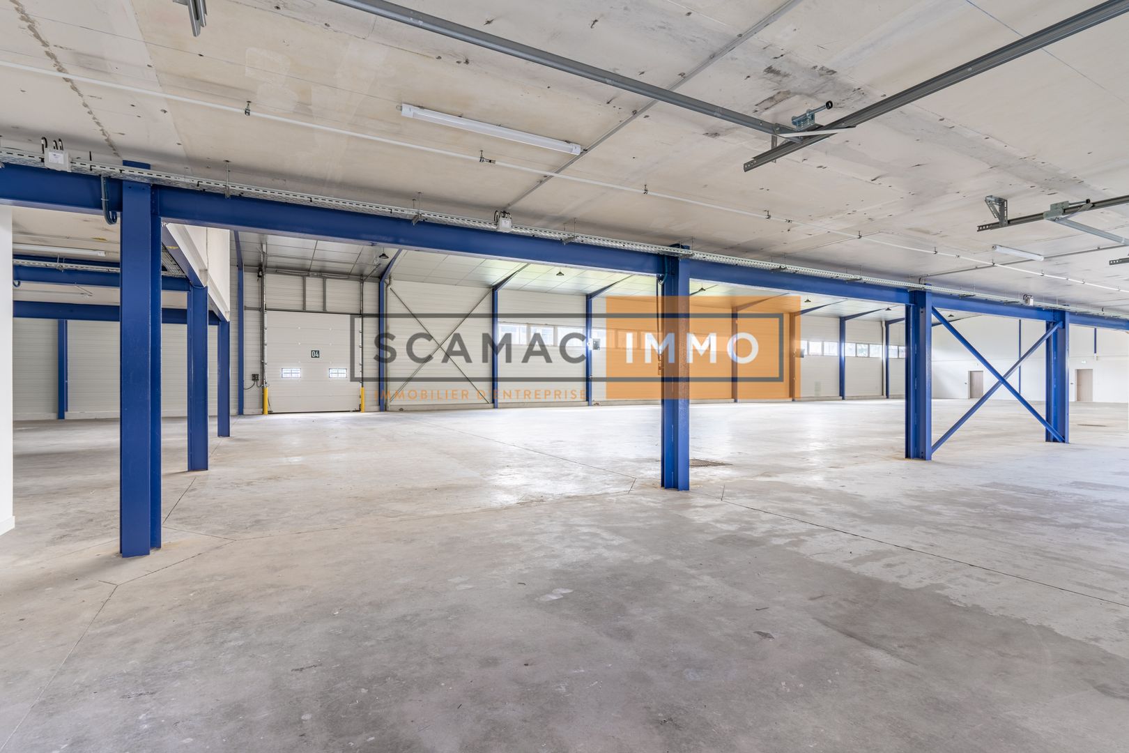 local d'activités de 2&nbsp;361m², Bezons (Val-d'Oise)