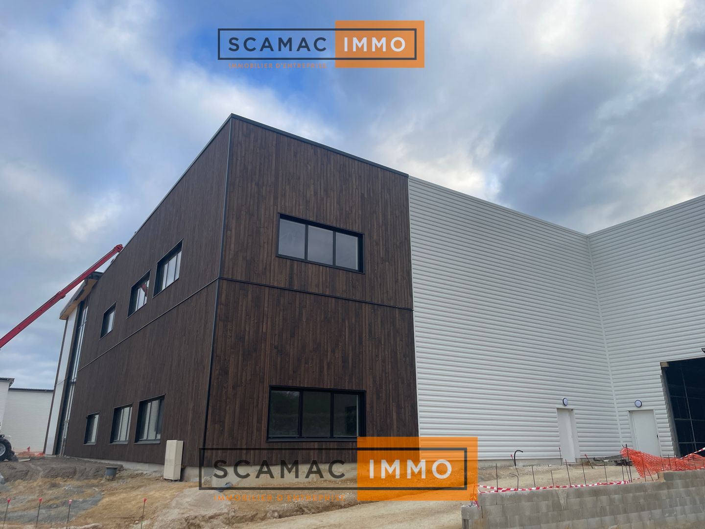 local d'activités de 585m², Ollainville (Essonne)