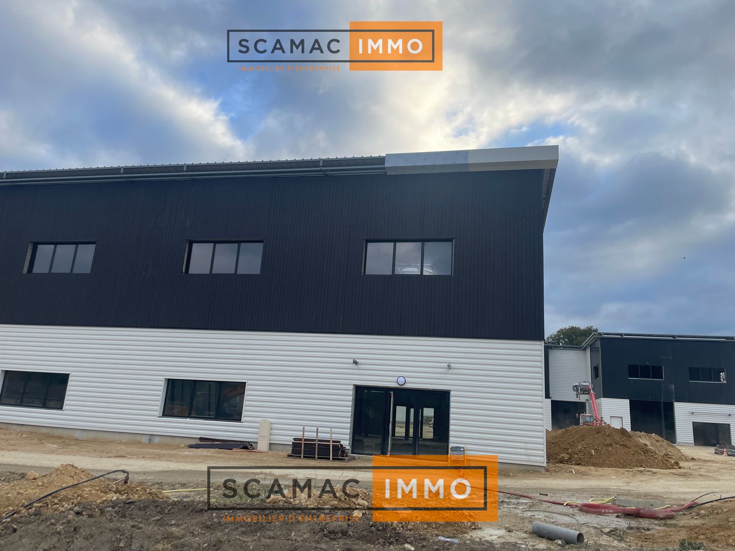 local d'activités de 585m², Ollainville (Essonne)