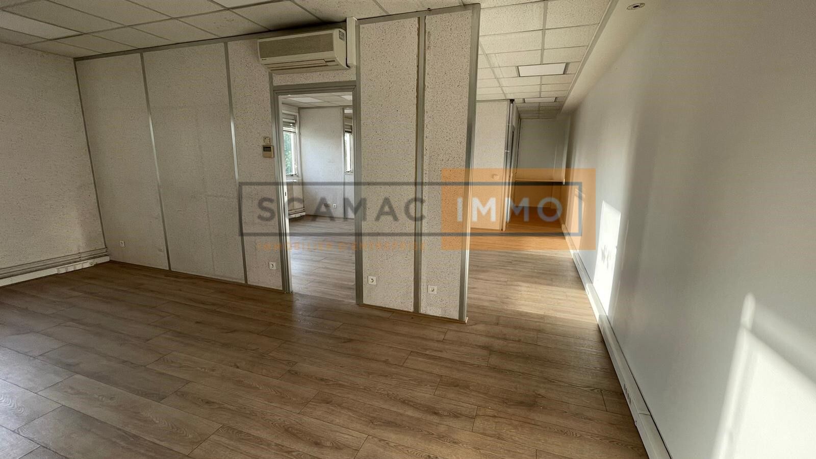 bureau de 80m², Gennevilliers (Hauts-de-Seine)