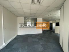 local d'activités de 630m², Gennevilliers (Hauts-de-Seine)