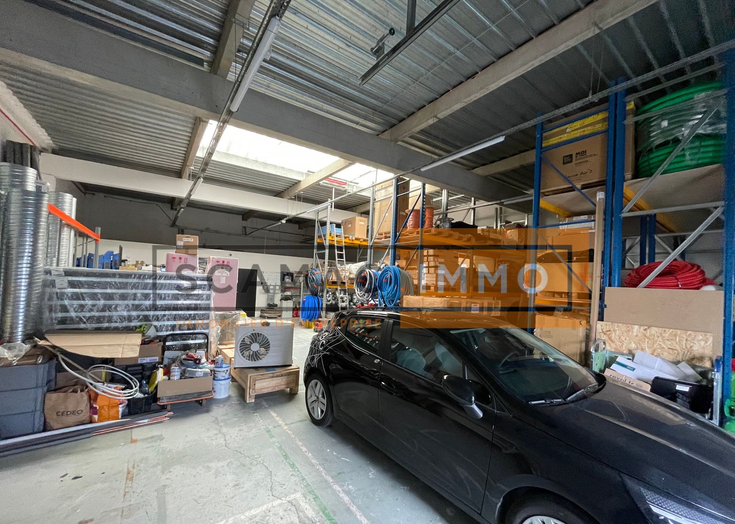 local d'activités de 350m², Lognes (Seine-et-Marne)