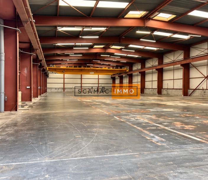 local d'activités de 300m², Saint-Ouen-l'Aumône (Val-d'Oise)
