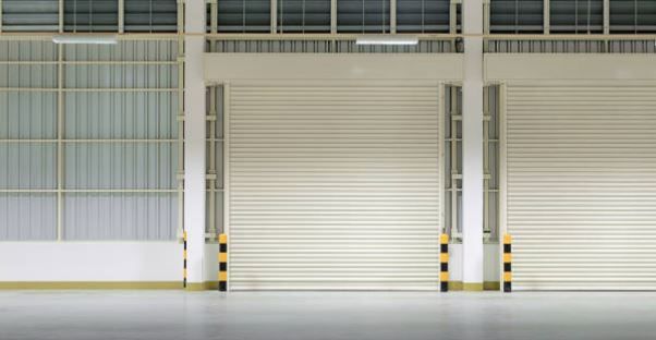 entrepôt de 147m², Sainte-Maxime (Var)