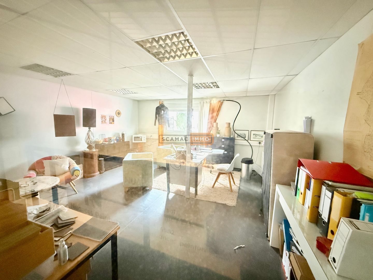 entrepôt de 147m², Sainte-Maxime (Var)
