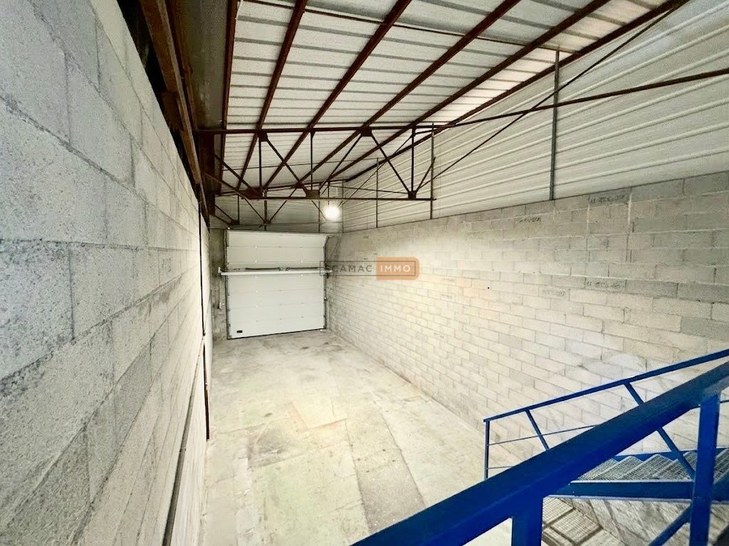 entrepôt de 147m², Sainte-Maxime (Var)