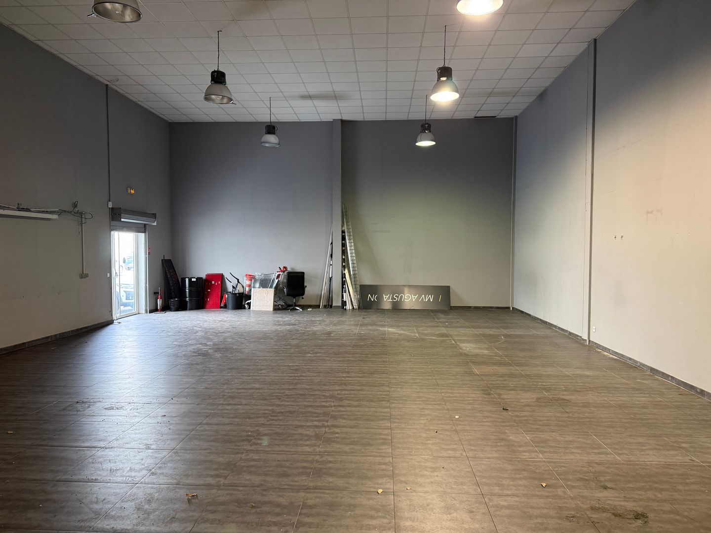 local commercial de 300m², La Garde (Var)