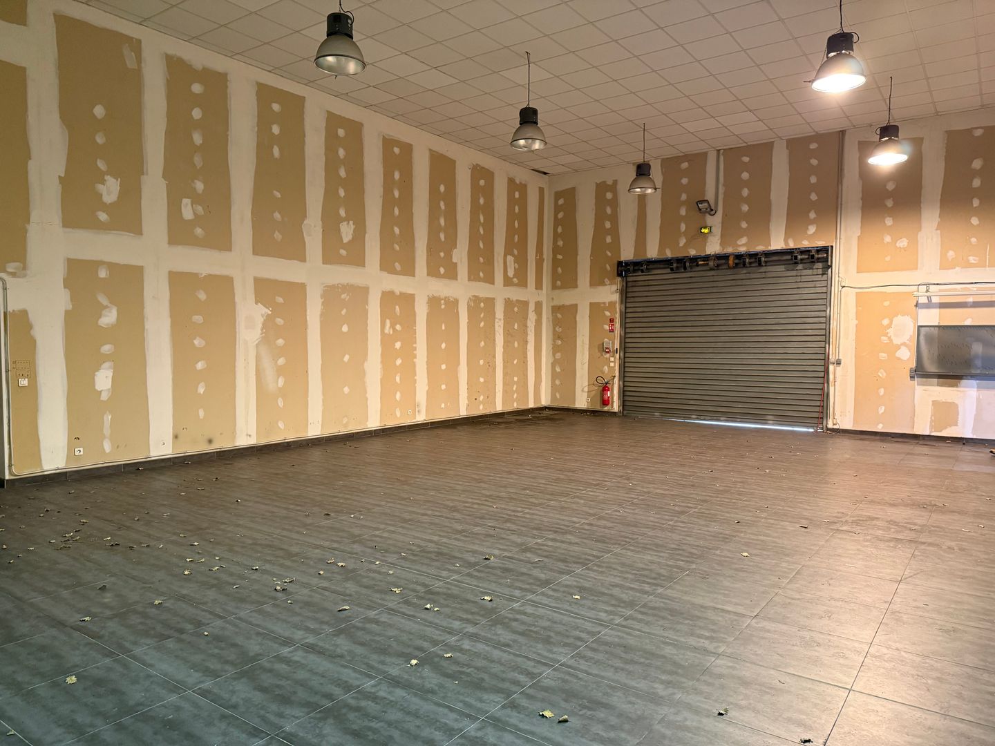 local commercial de 300m², La Garde (Var)