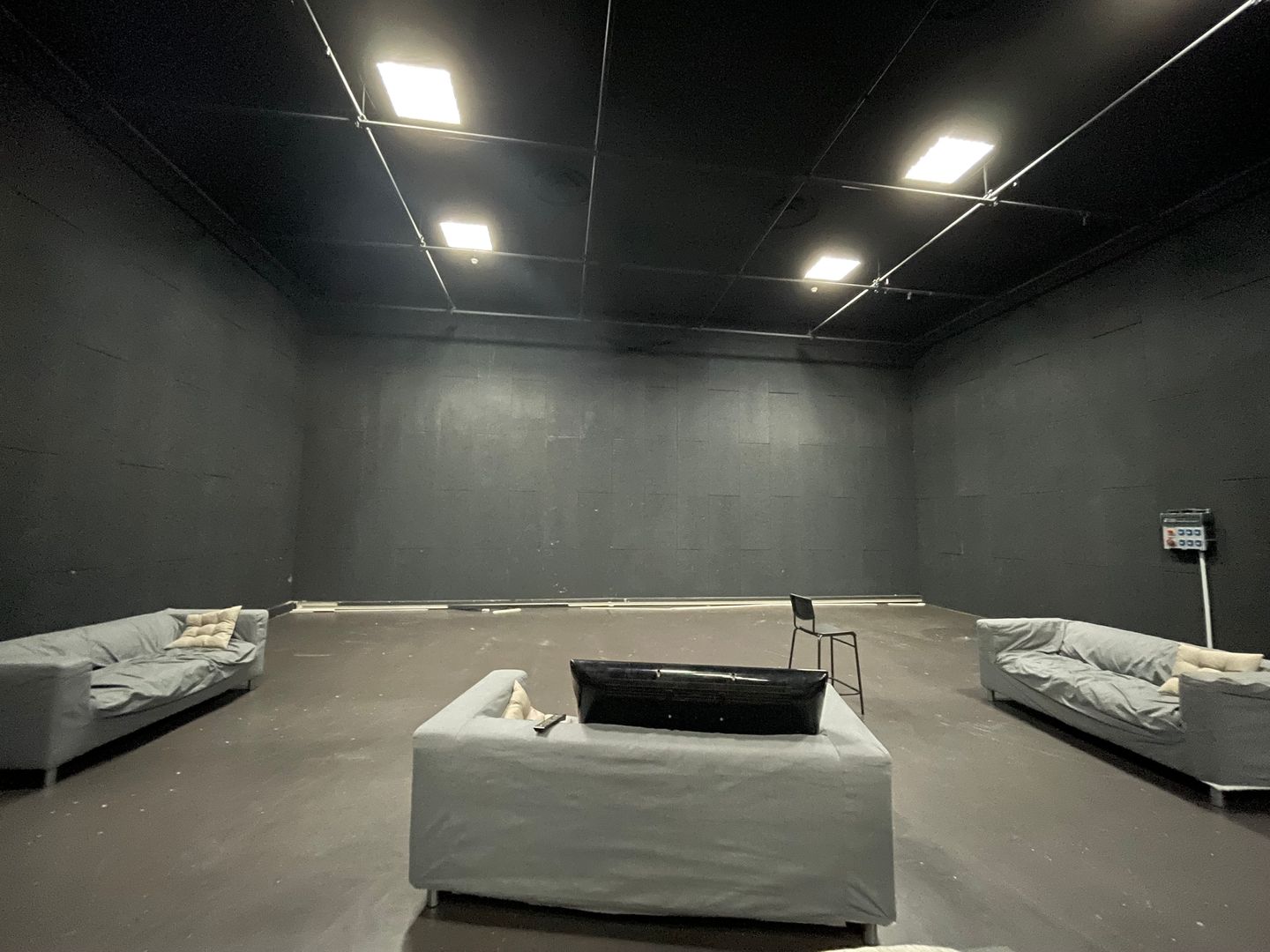 entrepôt de 757m², Ivry-sur-Seine (Val-de-Marne)