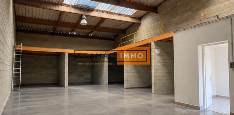 local d'activités de 283m², Morainvilliers (Yvelines)