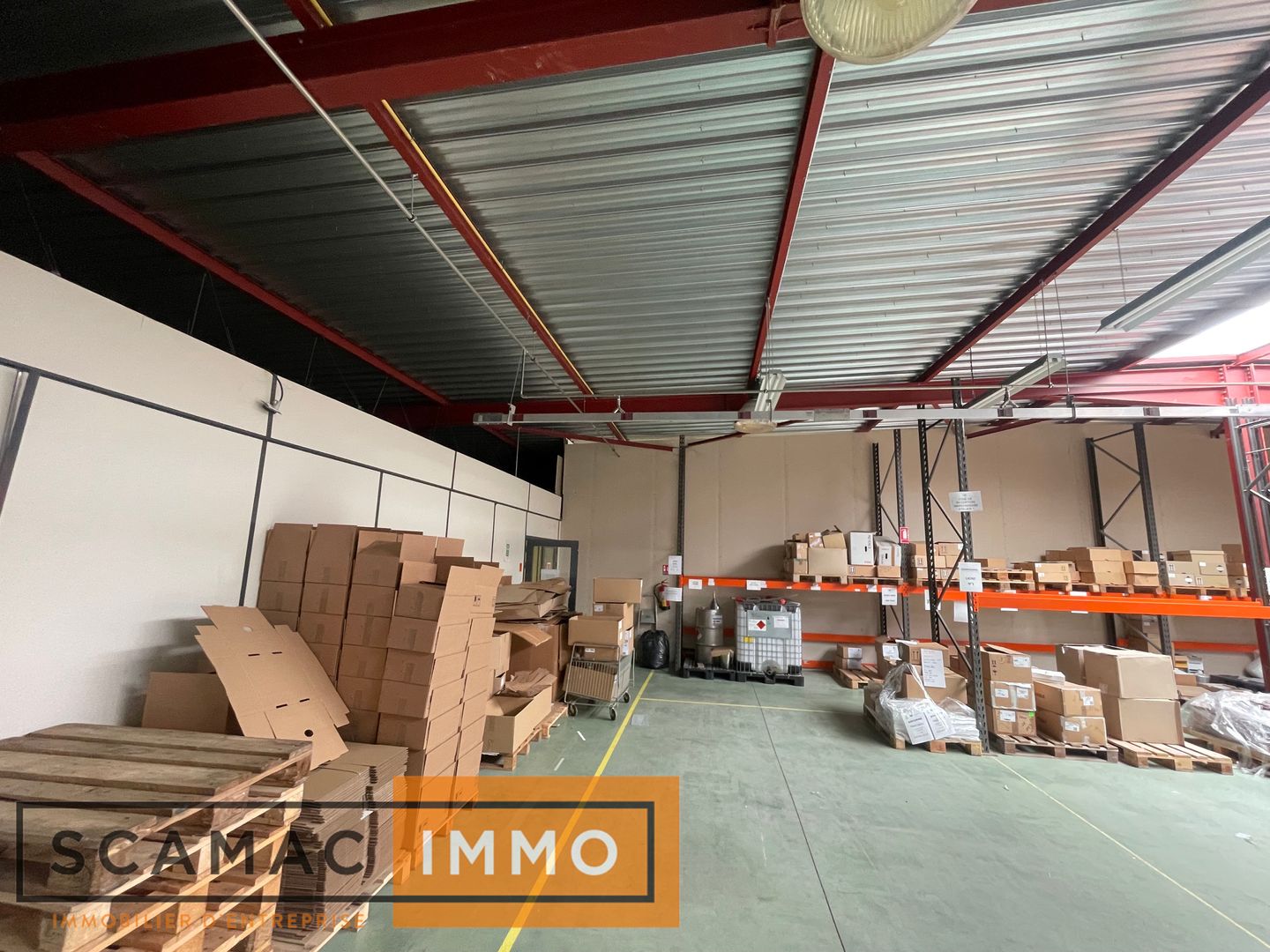 local d'activités de 550m², Vulaines-sur-Seine (Seine-et-Marne)